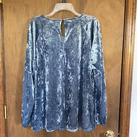 LC Lauren Conrad duller blue velvet volume sleeve top  boho vibe size XL - Picture 13 of 15